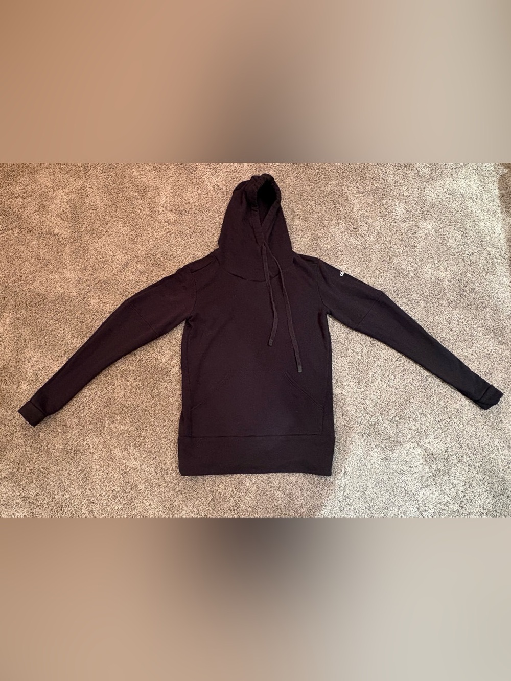 Alo Black Pullover Hoodie Size M Athleisure Athletic Yoga Workout Gym Activewear